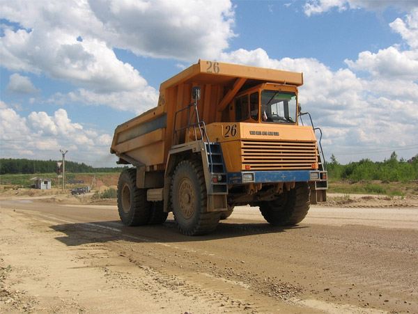 rigid dump trucks